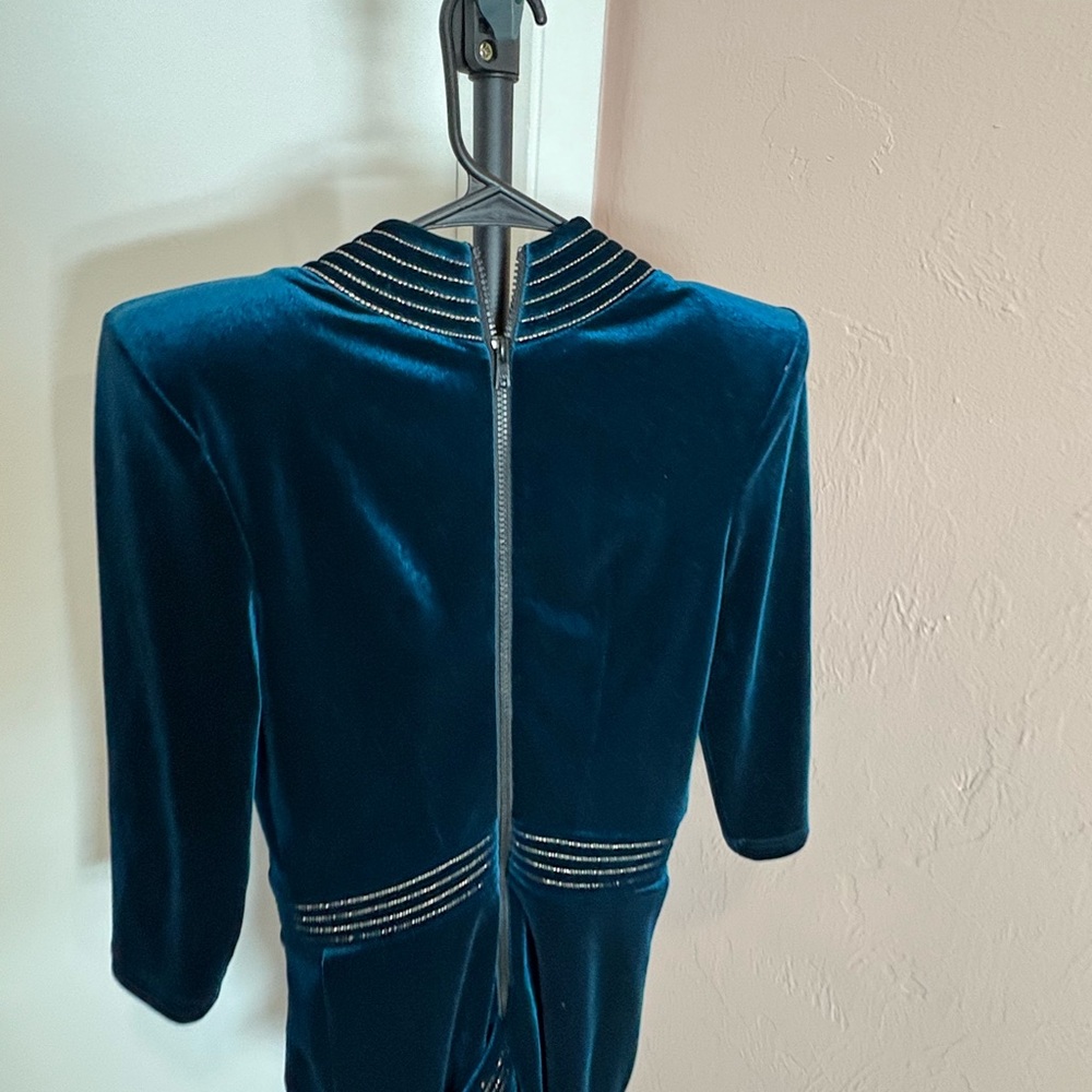 Zhivago Teal Velvet V-Neck Draped Midi Dress - Picture 5 of 8